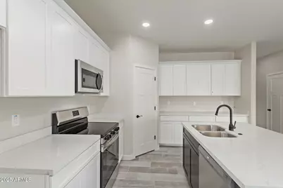 15220 S Diablo Road, Arizona City, AZ 85123 - Photo 7