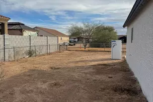 12625 W Cabrillo Dr, Arizona City, AZ 85123 - Photo 17