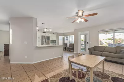 13136 W Monte Vista Drive, Goodyear, AZ 85395 - Photo 15