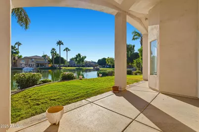 2011 E Clipper Lane, Gilbert, AZ 85234 - Photo 9
