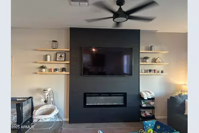 17446 W Daley Lane, Surprise, AZ 85387 - Photo 11