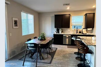 17446 W Daley Lane, Surprise, AZ 85387 - Photo 5