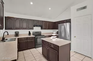 4257 E Michelle Ave, Gilbert, AZ 85234 - Photo 13