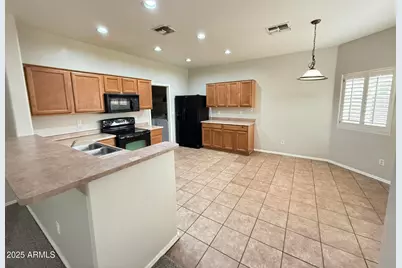 9124 W Wilshire Avenue, Phoenix, AZ 85037 - Photo 39