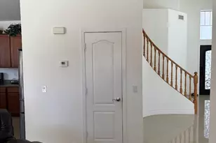 7105 W Globe Ave, Phoenix, AZ 85043 - Photo 13