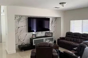 7105 W Globe Ave, Phoenix, AZ 85043 - Photo 9