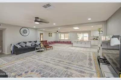 12511 W Skylark Drive, Sun City West, AZ 85375 - Photo 9