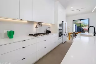 1526 E Coronado Rd, Phoenix, AZ 85006 - Photo 9