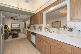 9414 W Newport Dr, Sun City, AZ 85351 - Photo 7