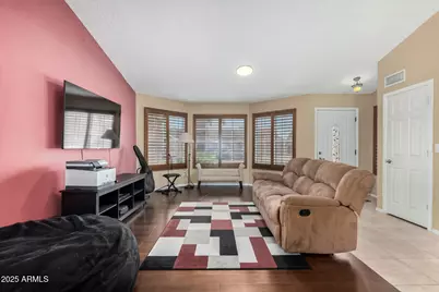 4532 E Douglas Avenue, Gilbert, AZ 85234 - Photo 7