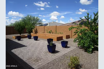 25932 W Quail Avenue, Buckeye, AZ 85396 - Photo 13