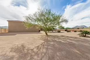 3178 W Roberts Rd, San Tan Valley, AZ 85144 - Photo 45