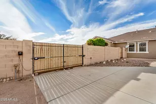 3178 W Roberts Rd, San Tan Valley, AZ 85144 - Photo 7