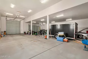 3178 W Roberts Rd, San Tan Valley, AZ 85144 - Photo 41