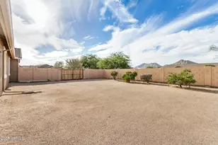 3178 W Roberts Rd, San Tan Valley, AZ 85144 - Photo 13