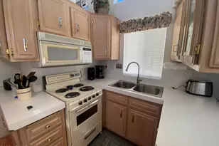 2072 W Klamath Ave, Apache Junction, AZ 85119 - Photo 9