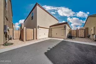 3937 S 79th Ln, Phoenix, AZ 85043 - Photo 3