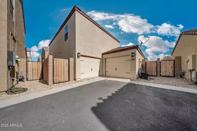 3937 S 79th Lane, Phoenix, AZ 85043 - Photo 21