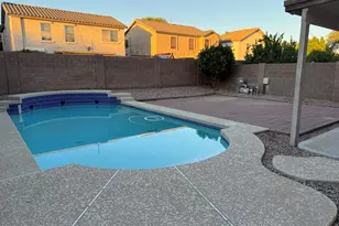 2528 W Straight Arrow Ln, Phoenix, AZ 85085 - Photo 23