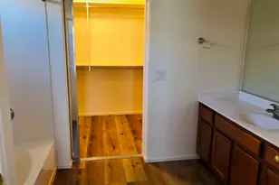 2528 W Straight Arrow Ln, Phoenix, AZ 85085 - Photo 19