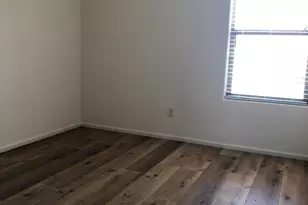 2528 W Straight Arrow Ln, Phoenix, AZ 85085 - Photo 11