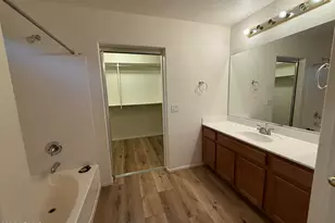 2528 W Straight Arrow Ln, Phoenix, AZ 85085 - Photo 29