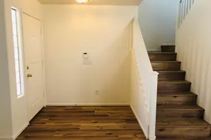 2528 W Straight Arrow Ln, Phoenix, AZ 85085 - Photo 7