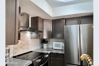 2834 S Extension Road #1031, Mesa, AZ 85210 - Photo 11