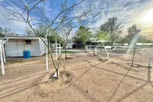 27021 N 211th Ave, Wittmann, AZ 85361 - Photo 25