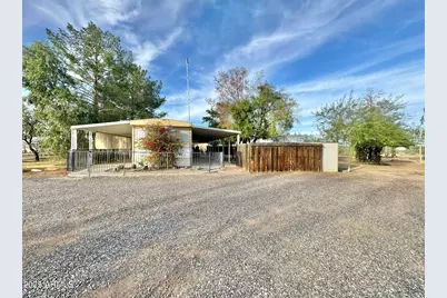 27021 N 211th Avenue, Wittmann, AZ 85361 - Photo 3