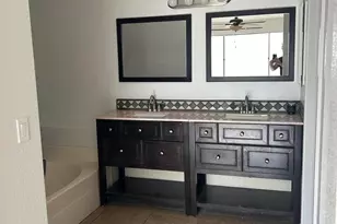 6675 N 84th Dr, Glendale, AZ 85305 - Photo 9