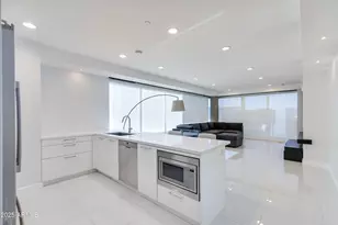 4422 N 75th St, Scottsdale, AZ 85251 - Photo 3