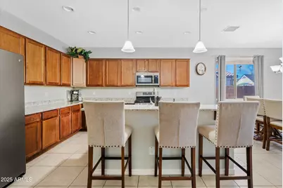 78 W White Oak Avenue, San Tan Valley, AZ 85140 - Photo 5