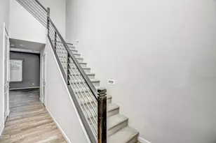 901 S Smith Rd, Tempe, AZ 85281 - Photo 3