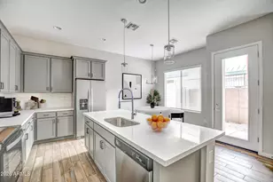 901 S Smith Rd, Tempe, AZ 85281 - Photo 7