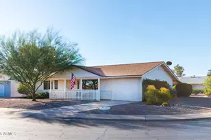 10405 W Andover Ave, Sun City, AZ 85351 - Photo 3