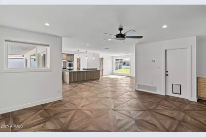 6128 E Edgemont Avenue, Scottsdale, AZ 85257 - Photo 15