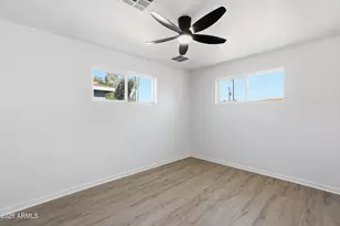 8832 N 30th Ave, Phoenix, AZ 85051 - Photo 13