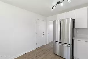 8832 N 30th Ave, Phoenix, AZ 85051 - Photo 11