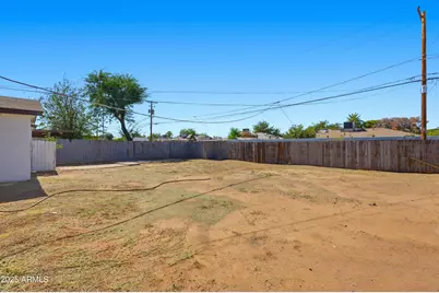 8832 N 30th Avenue, Phoenix, AZ 85051 - Photo 31