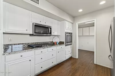 13532 W Pavillion Drive, Sun City West, AZ 85375 - Photo 31