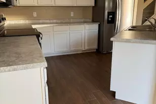 686 S 223rd Dr, Buckeye, AZ 85326 - Photo 5