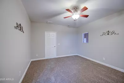 15922 W Port Royale Lane, Surprise, AZ 85379 - Photo 25