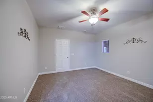 15922 W Port Royale Ln, Surprise, AZ 85379 - Photo 25
