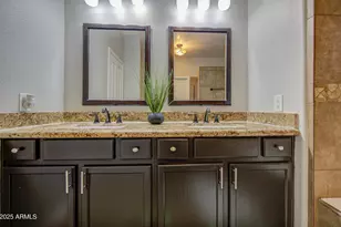 15922 W Port Royale Ln, Surprise, AZ 85379 - Photo 31