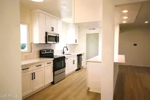 443 N Sycamore, Mesa, AZ 85201 - Photo 7