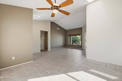 17326 N Escalante Lane, Surprise, AZ 85374 - Photo 5