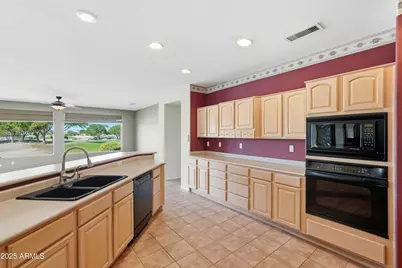 17326 N Escalante Lane, Surprise, AZ 85374 - Photo 9