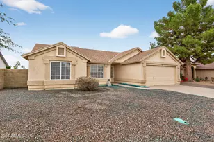 907 N Falcon Dr, Gilbert, AZ 85234 - Photo 45