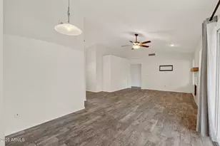 907 N Falcon Dr, Gilbert, AZ 85234 - Photo 13